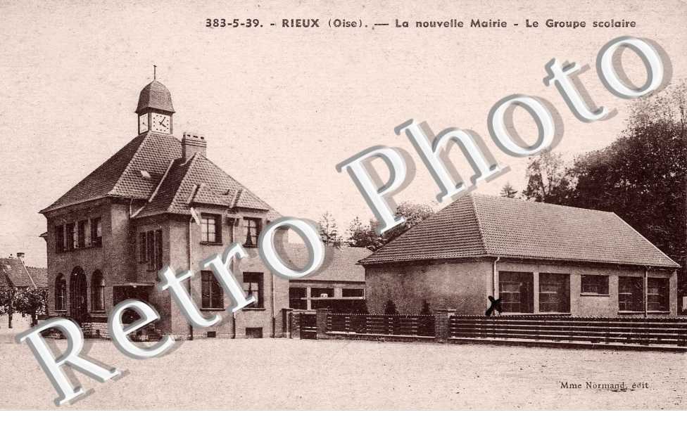 La nouvelle mairie - le groupe scolaire