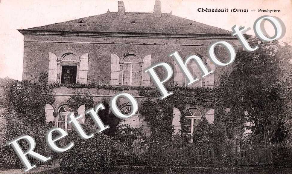 PRESBYTERE