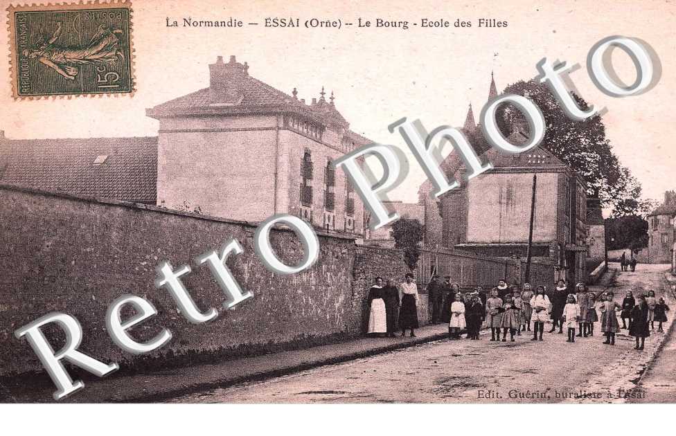 le bourg, ecole des filles