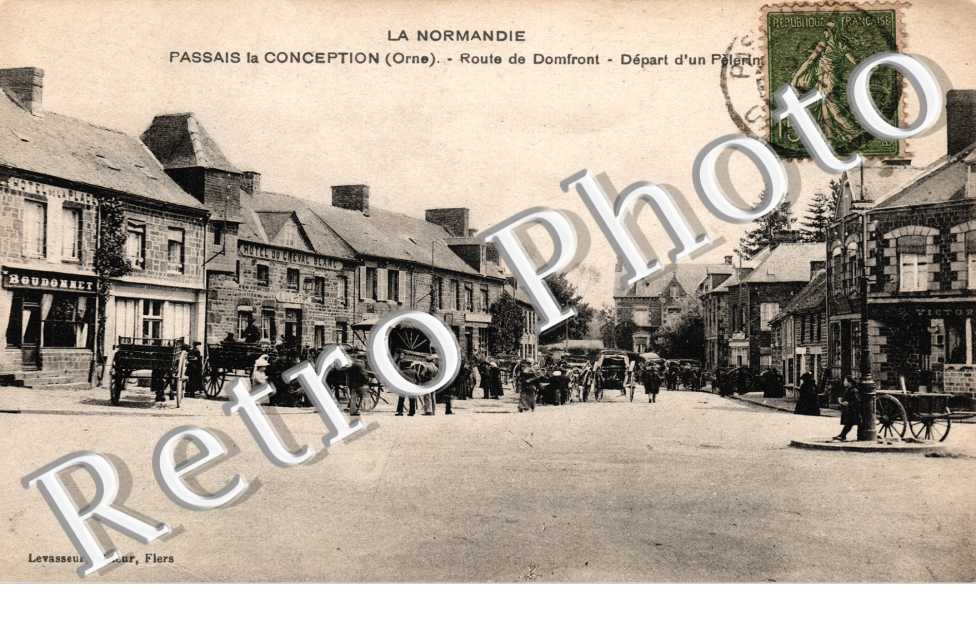 route de Domfront, depart d&#039;un pelerin