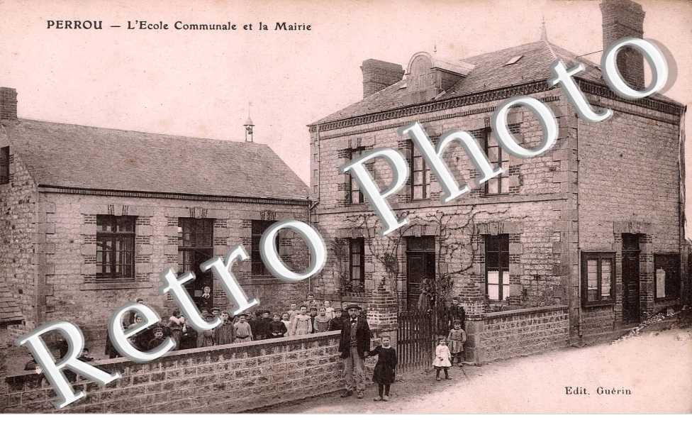 l'ecole communale et la mairie