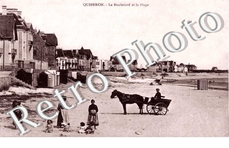 le boulevard et la plage