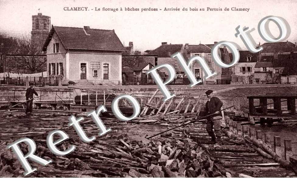 le flottage a buches perdues - arrivee du bois