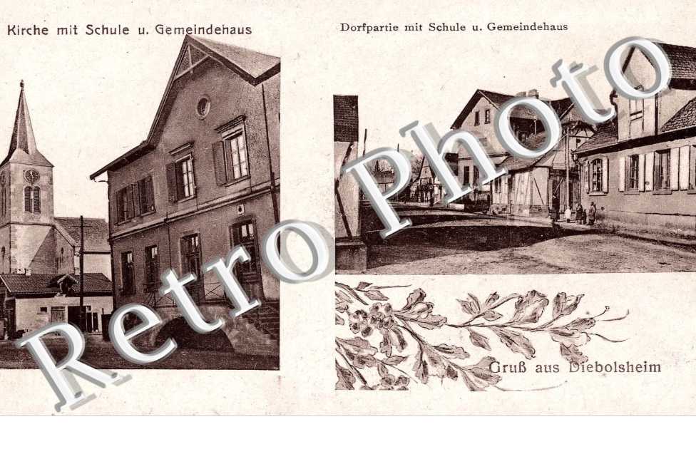 Kirche mit Schule - Dorfpartie mit Schule