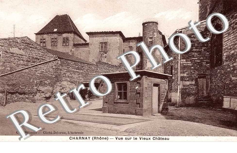 vue sur le vieux chateau