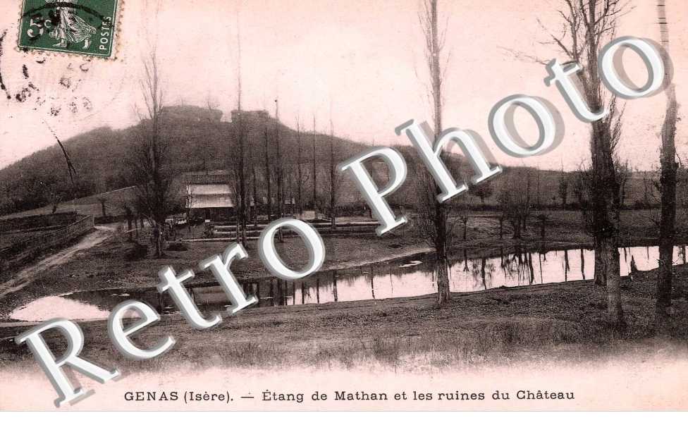 etang de Mathan et les ruines du chateau