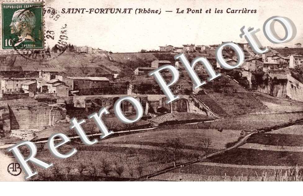 SAINT FORTUNAT - Le Pont et les Carrières