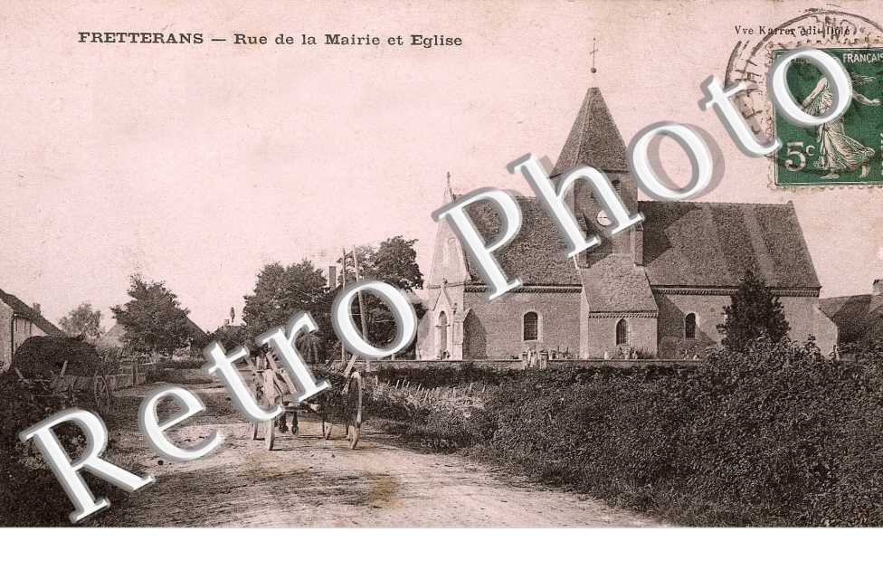 Rue de la Mairie et Eglise