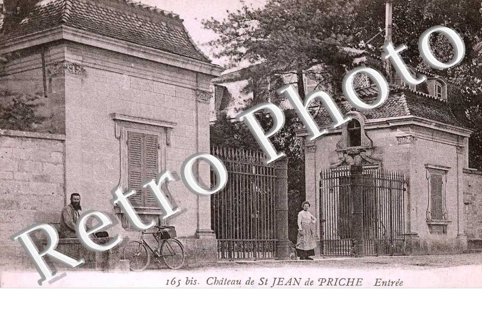 CHATEAU, ENTREE