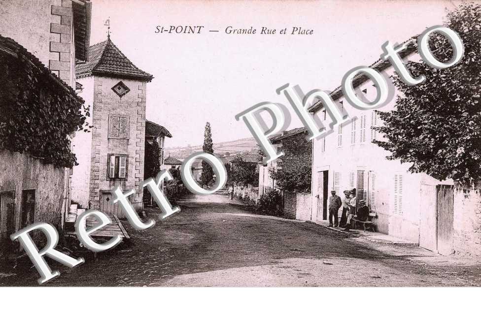 Grande rue et place
