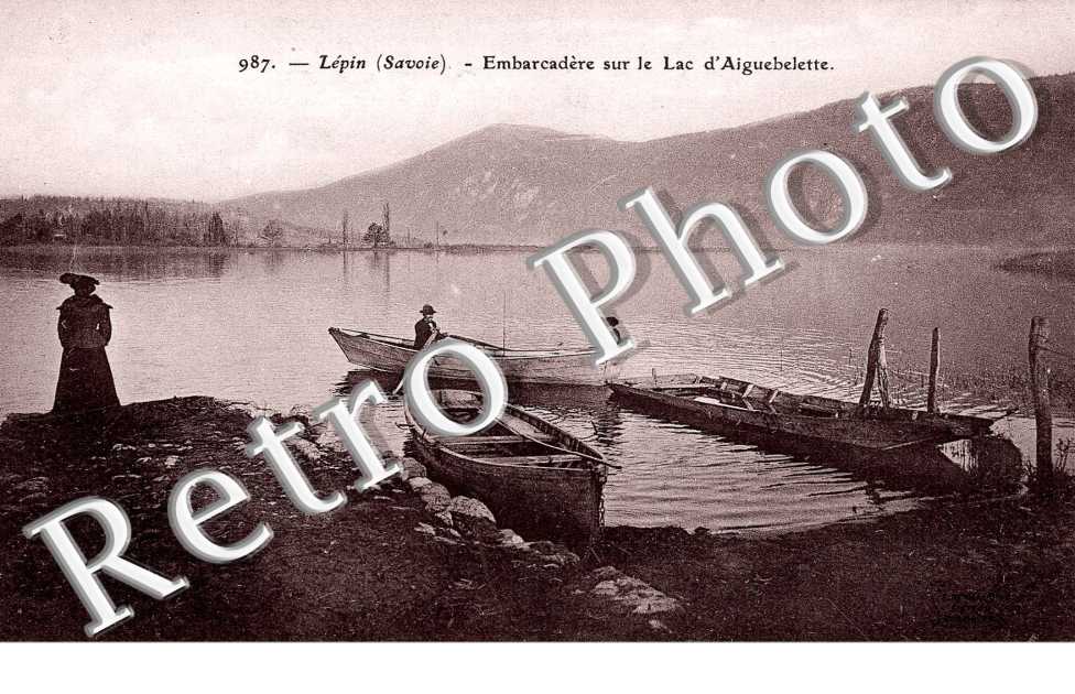 embarcadere sur le lac d&#039;Aiguebelette
