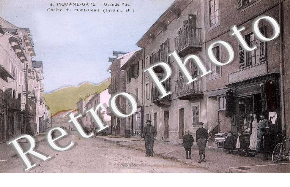 Grande rue (couleur)