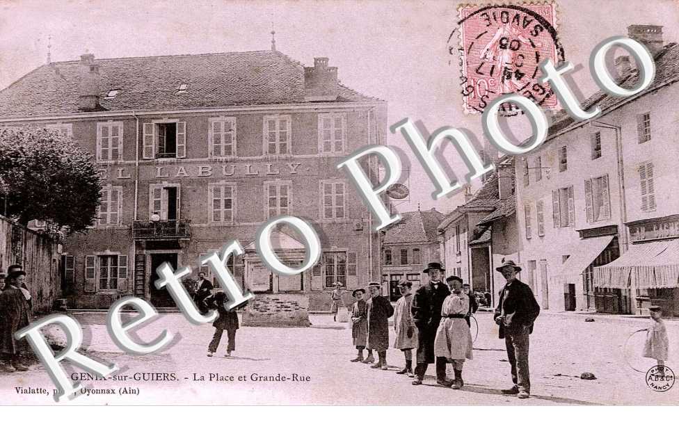 la Place et grandce rue