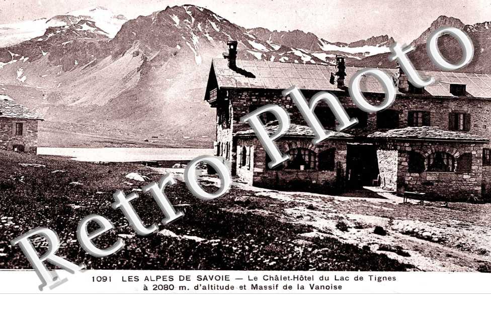 Le chalet-hotel du lac de Tignes et massif de la Vannoise