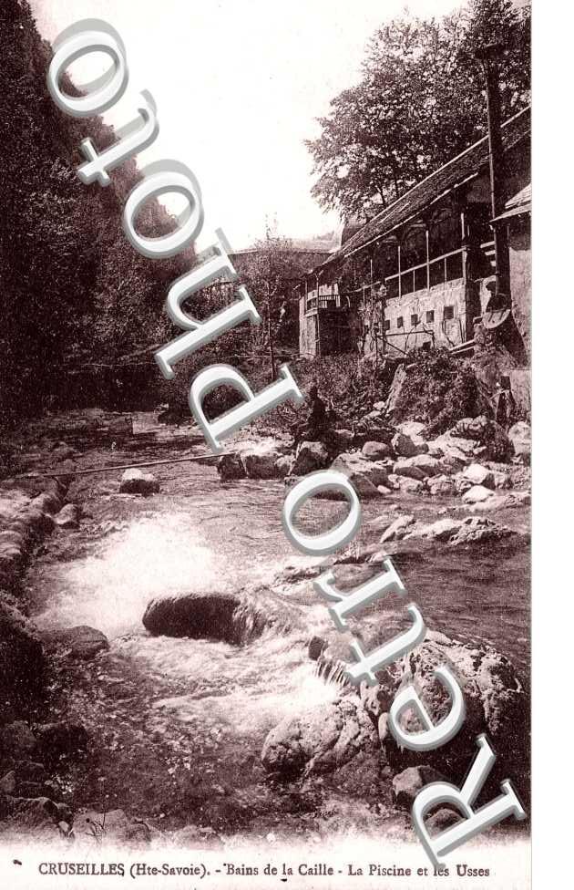 Bains de la Caille - La piscine et les  Usses