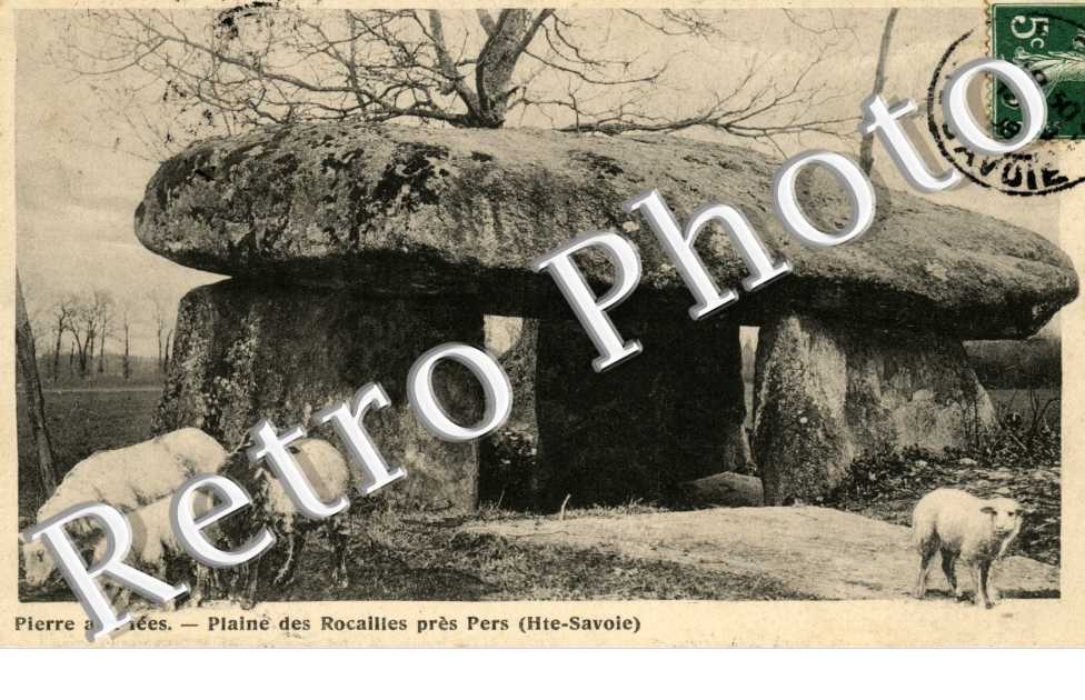 pierre aux fees Plaine des Rocailles