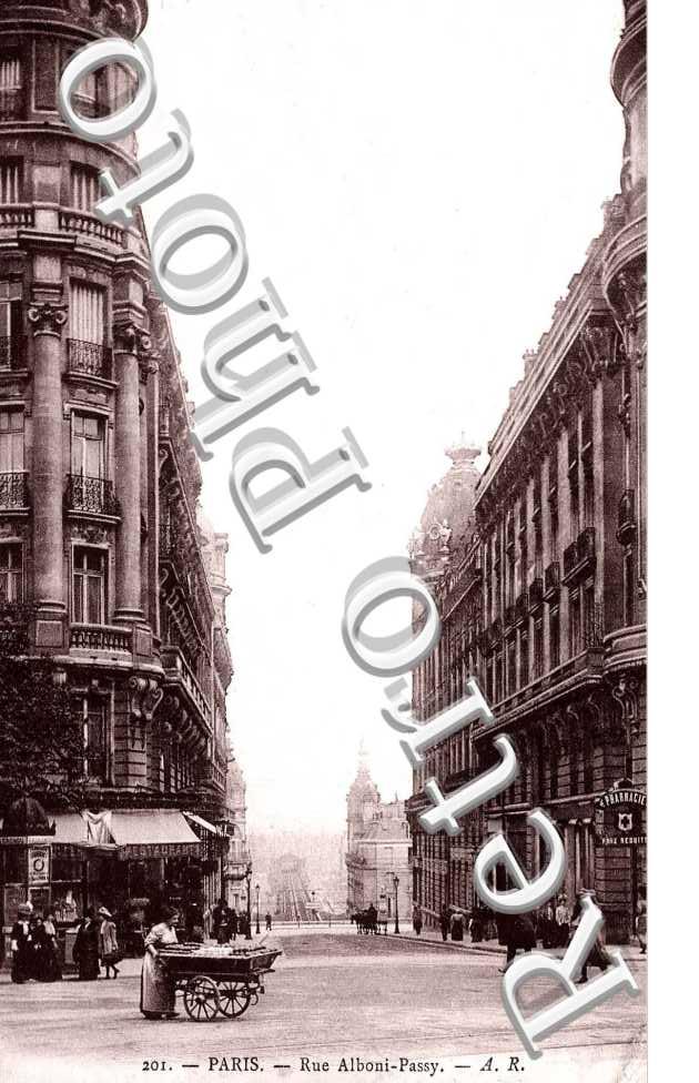 RUE ALBONI PASSY