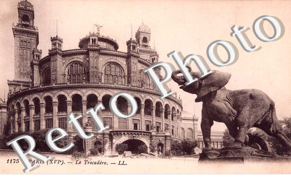 LE TROCADERO