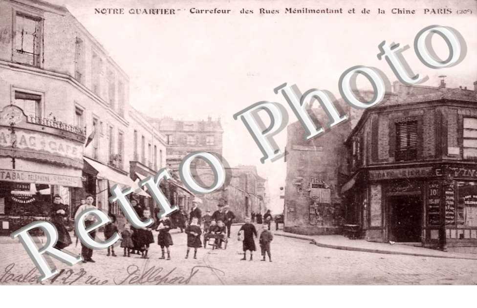 Carrefour des Rues Menilmontant et de la Chine