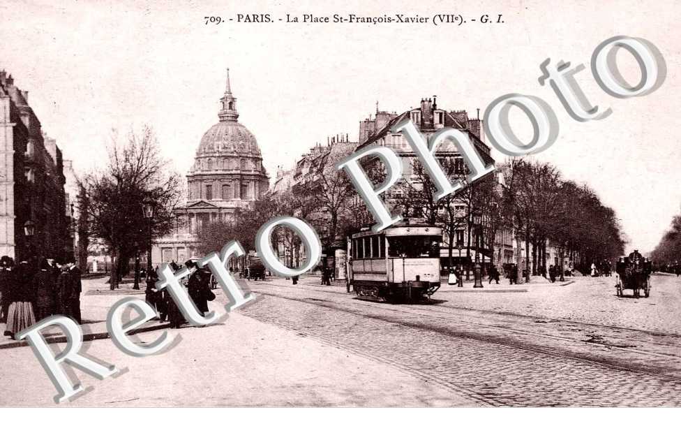 LA PLACE SAINT FRANCOIS XAVIER