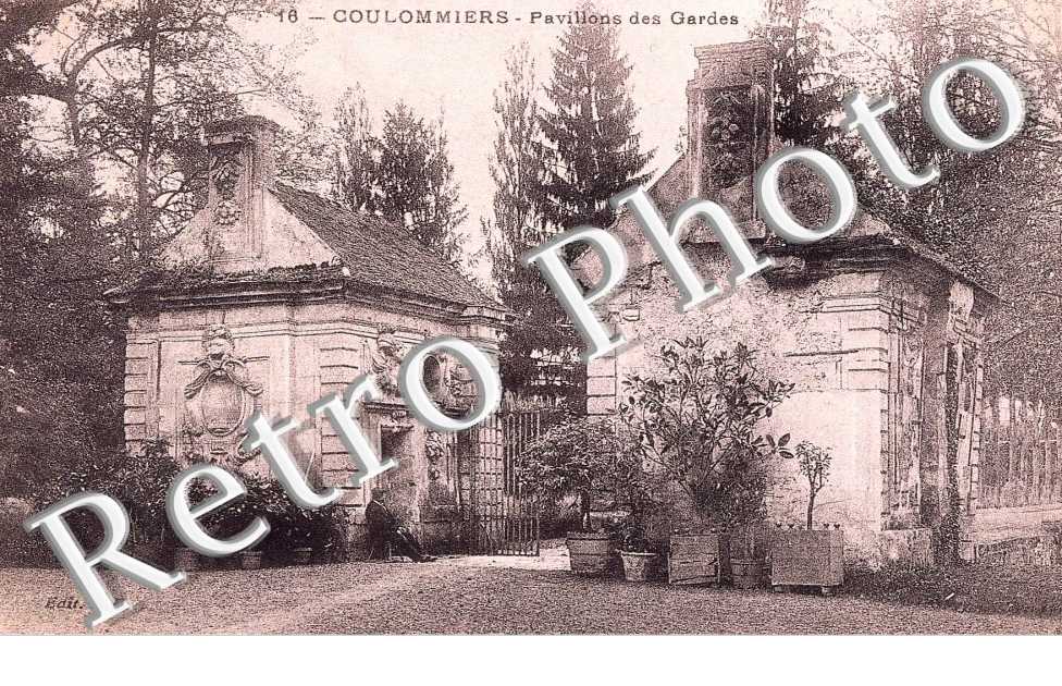 PAVILLON DES GARDES