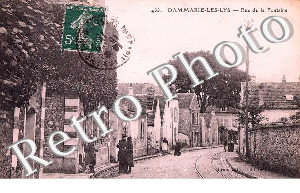 Rue de la fontaine
