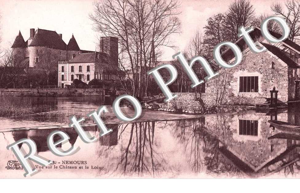 VUE SUR LE CHATEAU ET LE LOING