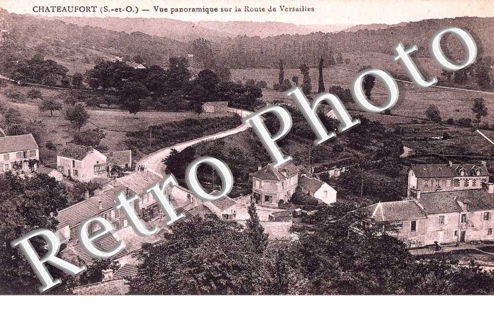 VUE PANORAMIQUE SUR LA ROUTE DE VERSAILLES