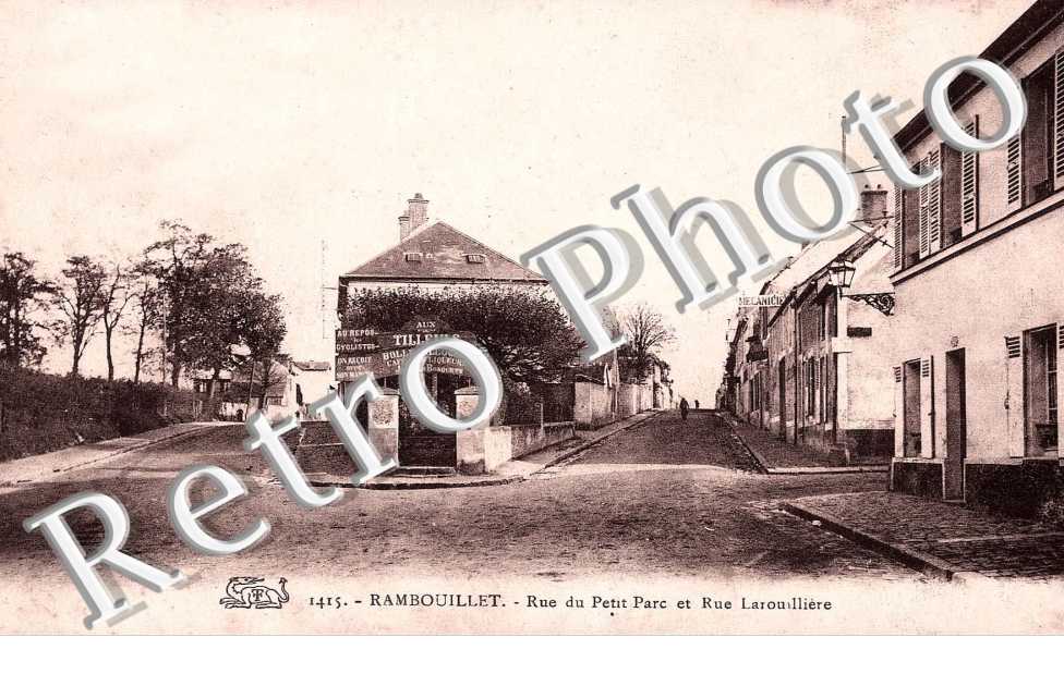 rue du Petit Par cet rue Larouillière