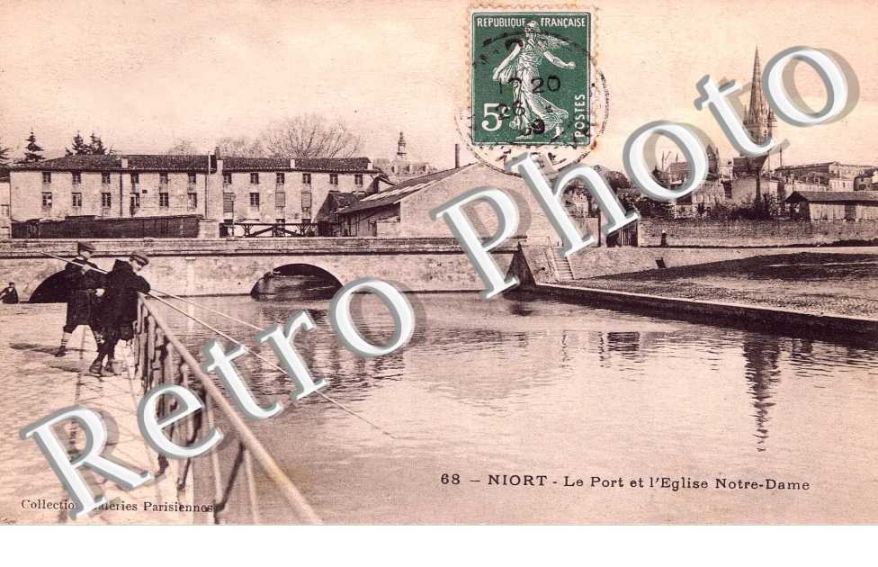 Le Port et l'Eglise Notre Dame
