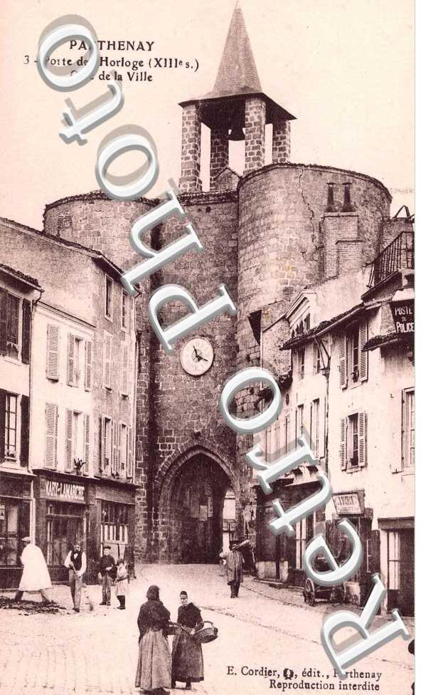 PORTE DE L&#039;HORLOGE (XIII) COTE DE LA VILLE