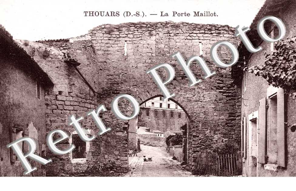 la porte maillot