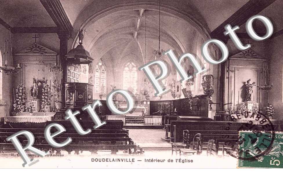 interieur de l&#039;eglise