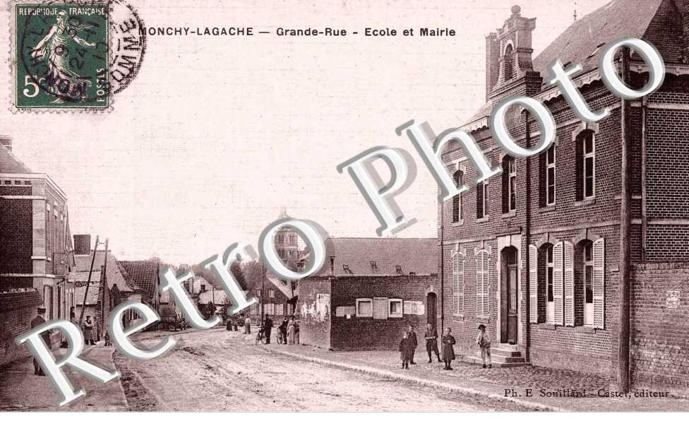 Grande Rue - Ecole et Mairie