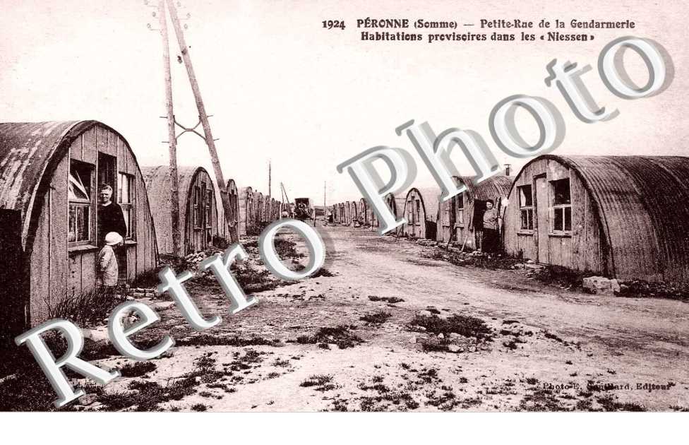 Petite rue de la gendarmerie - Habitations provisoires dans les Niessen