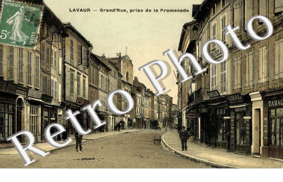 Grand' Rue, prise de la promenade