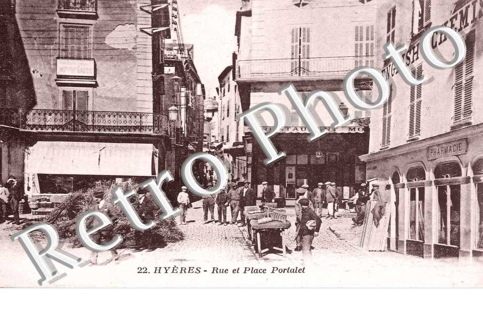 Rue et Place Portalet