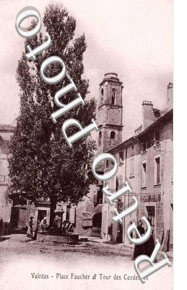 place faucher et tour des Cordeliers