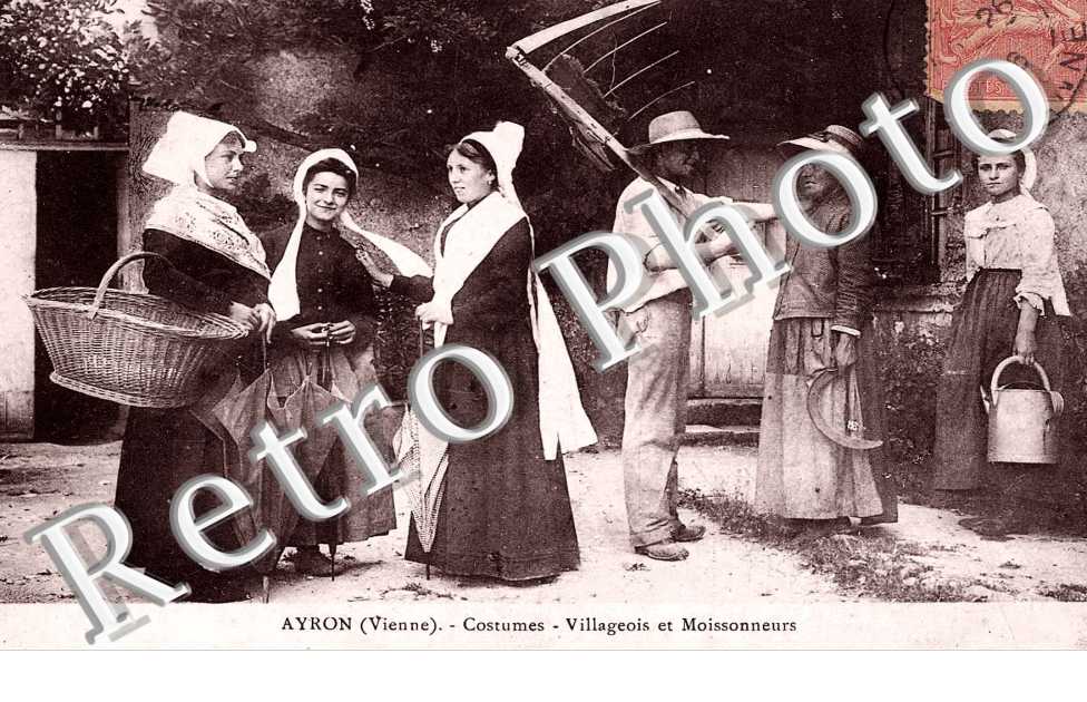 costumes Villageois et Moissonneurs