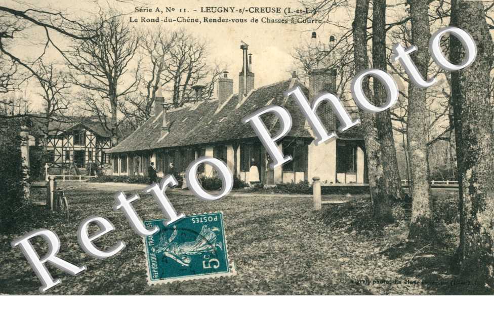 Le Rond du Chene - Rendez vous de Chasse a Courre
