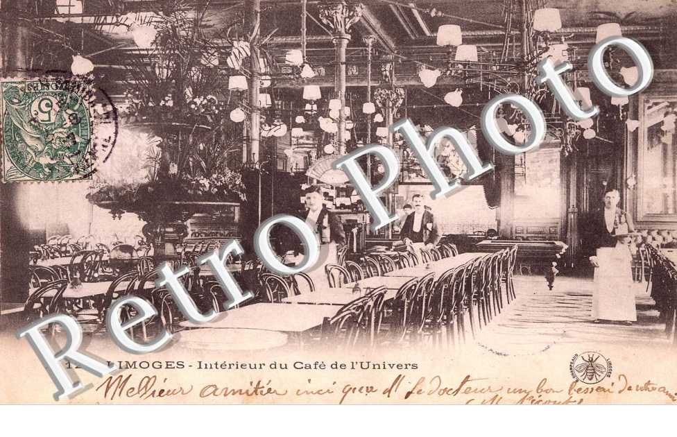Intérieur du Café de l&#039;Univers