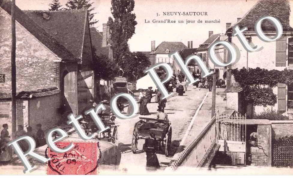 la Grand'Rue un jour de marche