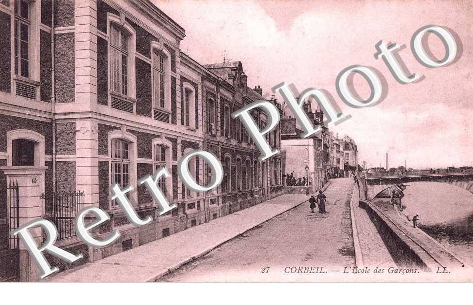 L&#039;ECOLE DES GARCONS