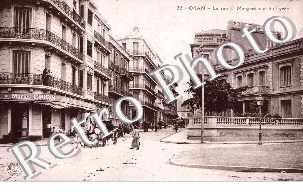 la rue El Mongard vue du lycée