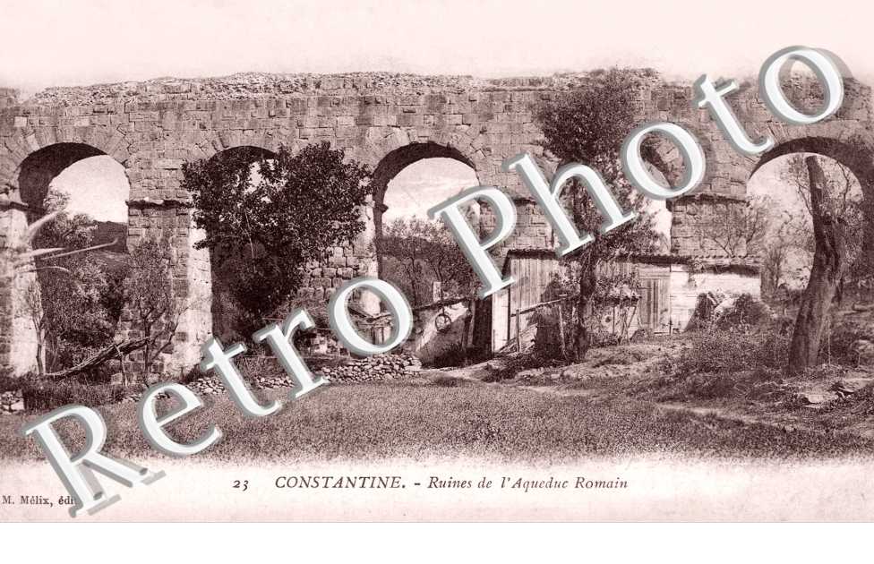 Ruines de l&#039;Aqueduc Romain