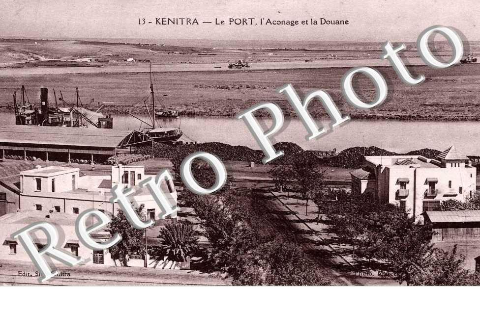 Le port - l&#039;Aconage et la Douane
