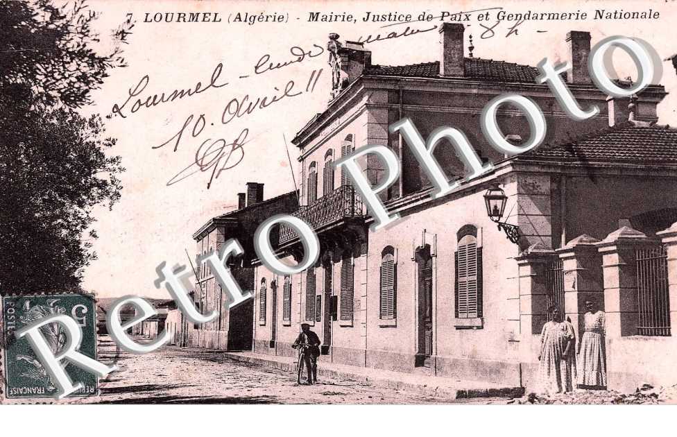 Mairie, Justice de Paix et Gendarmerie Nationale