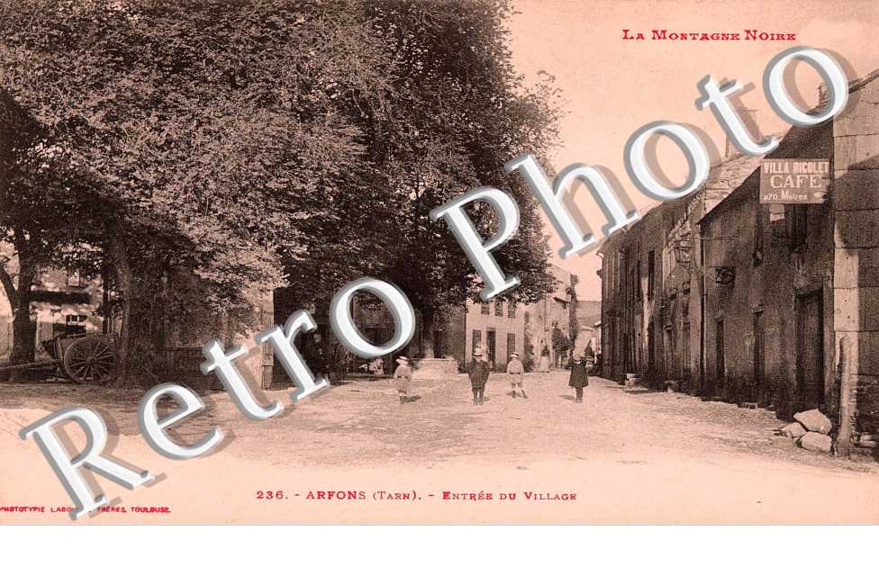 entree du village