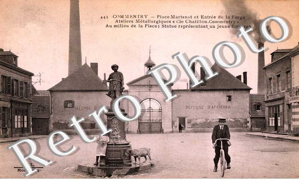 place Martenot et entree de la Forge