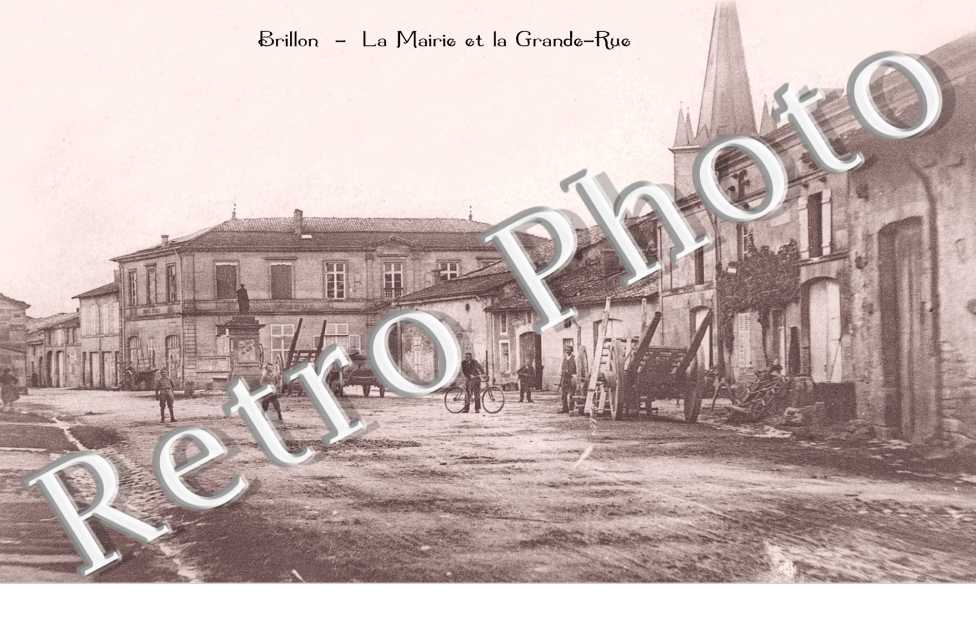 La mairie et la grande rue